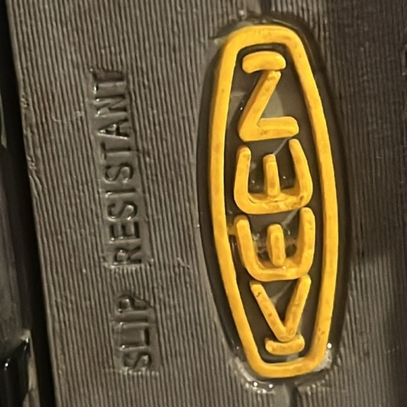 Keen Utility Composite Toe Boots size 8M main image 9